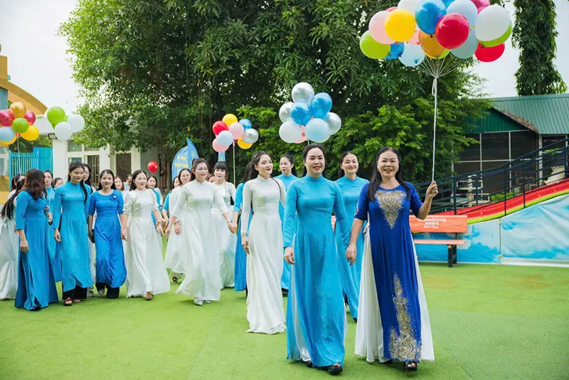 Trường mầm non trung kiên