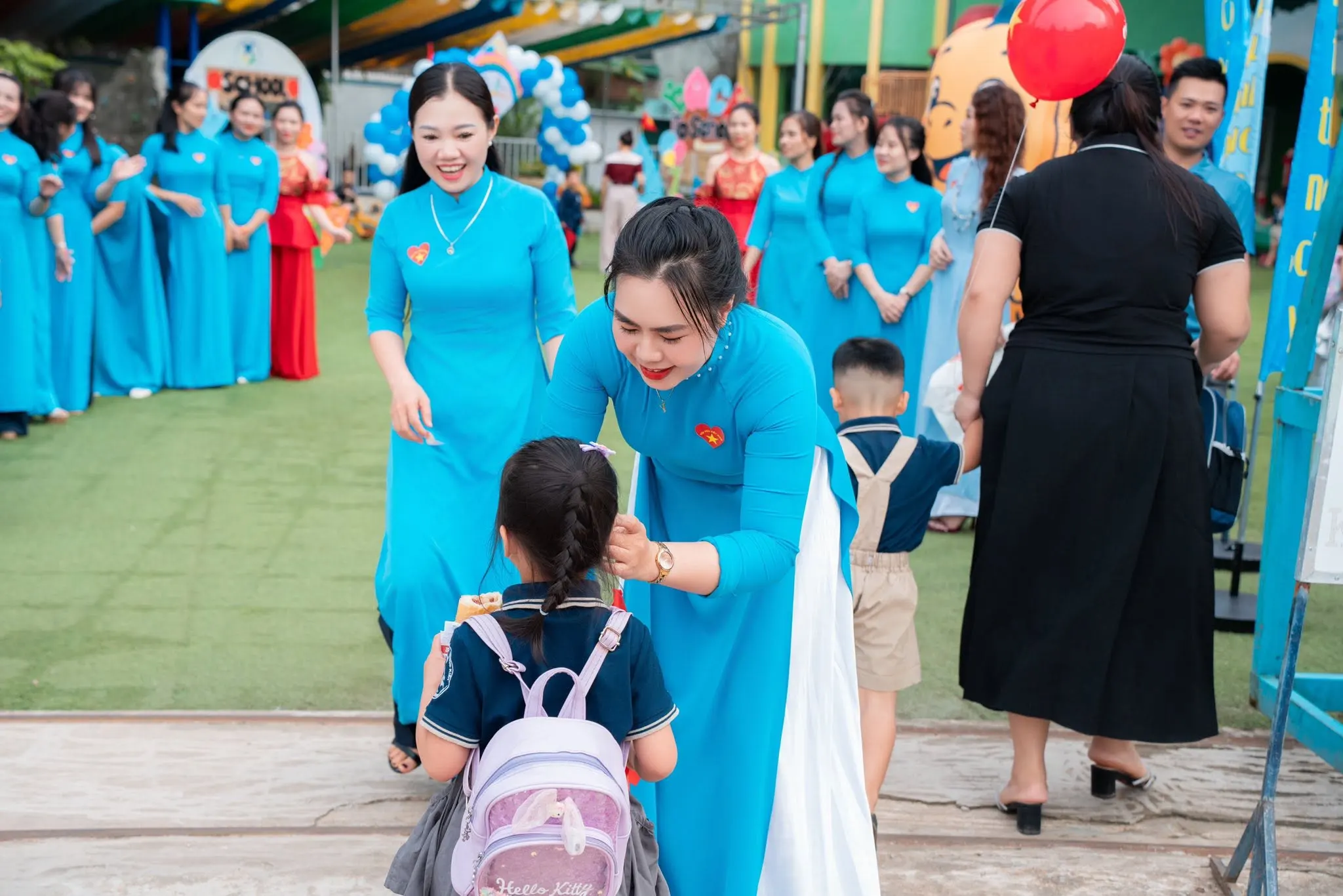 Trường mầm non trung kiên