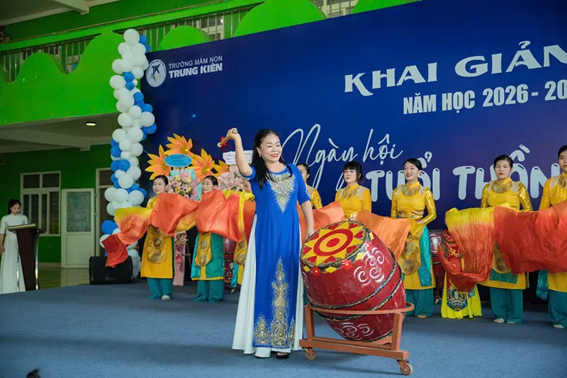 Trường mầm non trung kiên