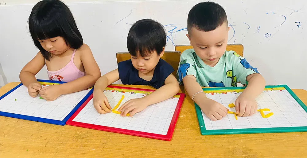 Toán tư duy